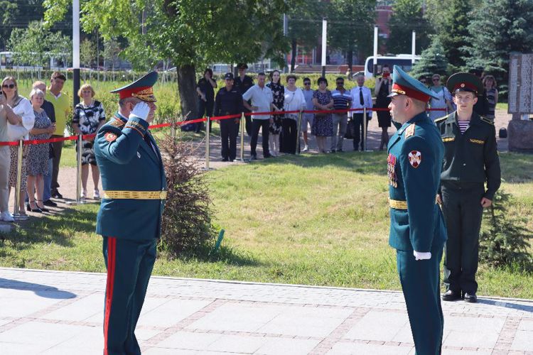 Выпуск молодых офицеров!