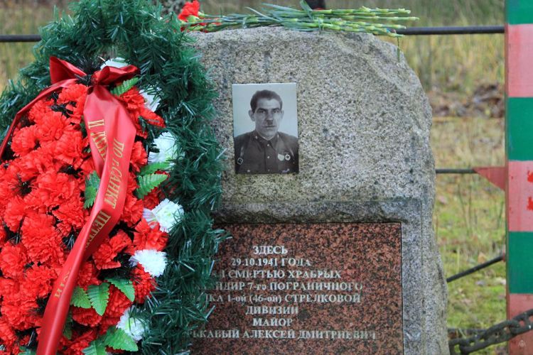Подвиги Героев в памяти навсегда!