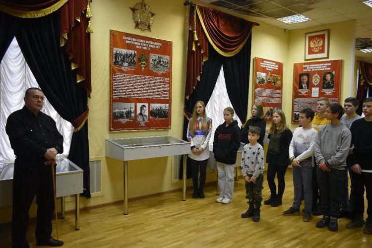 Гвардейская смена