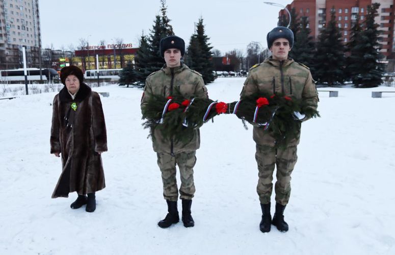 Автопробег, посвященный Дню полного освобождения Ленинграда от фашистской блокады
