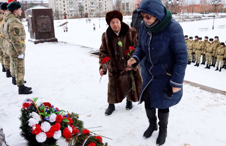 Автопробег, посвященный Дню полного освобождения Ленинграда от фашистской блокады