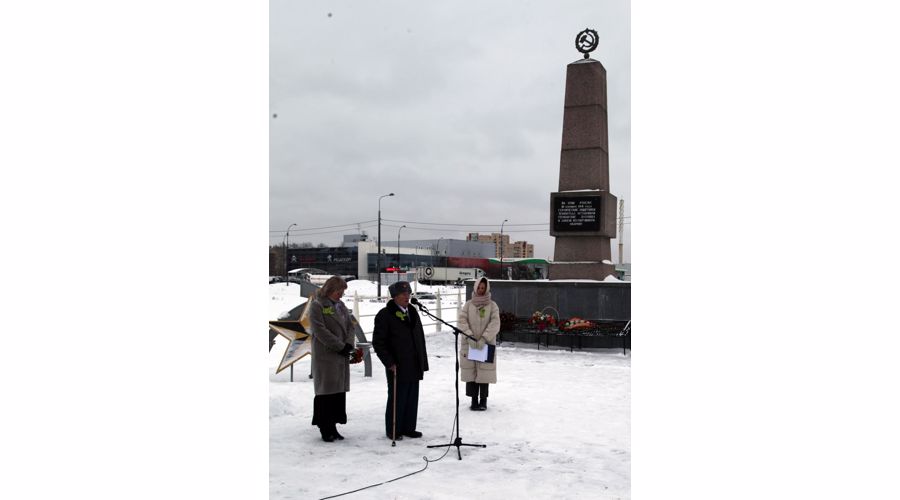27 января 2022 года состоялась церемония возложения цветов на воинском мемориале «Лигово»