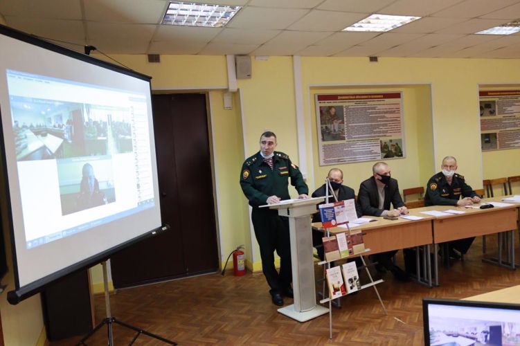 Актуальные аспекты формирования практических умений и навыков военно-политической работы у курсантов ВООВО войск национальной гвардии Российской Федерации
