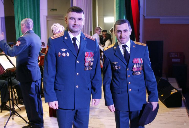 Праздничный концерт в учебном центре, в честь Дня войск национальной гвардии.