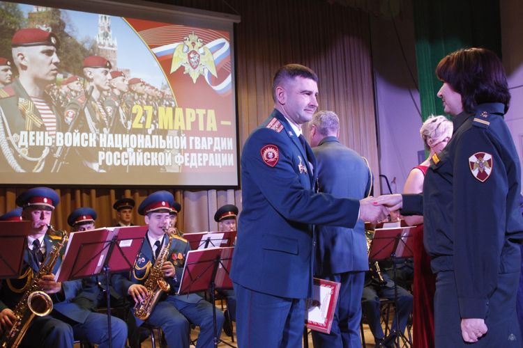 Праздничный концерт в учебном центре, в честь Дня войск национальной гвардии.