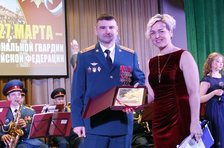 Праздничный концерт в учебном центре, в честь Дня войск национальной гвардии.