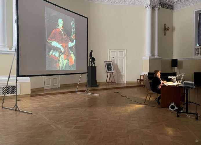Кто не помнить своего прошлого, обречен пережить его снова