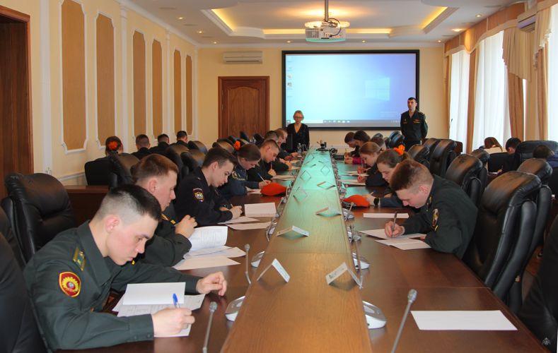 20 апреля 2022 года на кафедре иностранных языков была проведена межвузовская олимпиада «Мы изучаем иностранный язык»