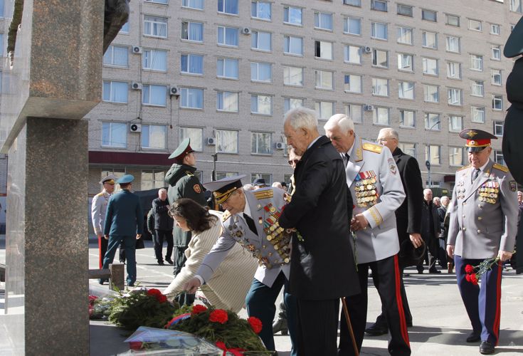 Празднуя 31-ю годовщину Дня ветеранов органов внутренних дел и внутренних войск МВД России