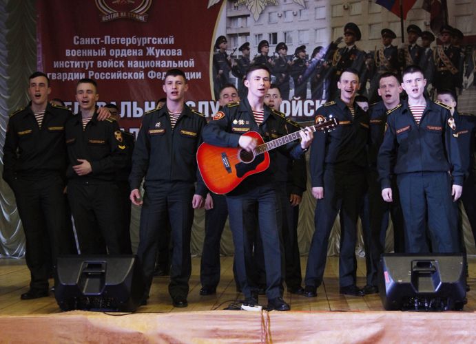 Празднуя 31-ю годовщину Дня ветеранов органов внутренних дел и внутренних войск МВД России