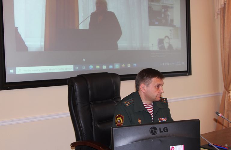 Межрегиональный круглый стол «Формирование патриотического сознания молодёжи на основе философии права».