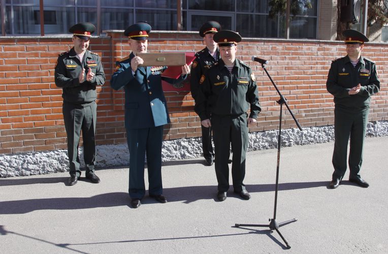 Чествование  заместителя начальника военного института по  работе с личным составом полковника Эдуарда Валерьевича Рябцева