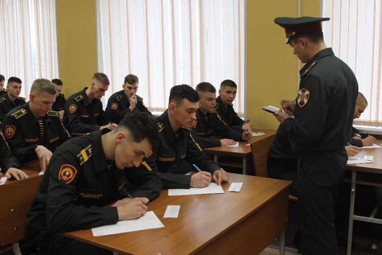 Cмотр физической подготовки и спортивно-массовой работы военных образовательных организаций высшего образования войск национальной гвардии Российской Федерации