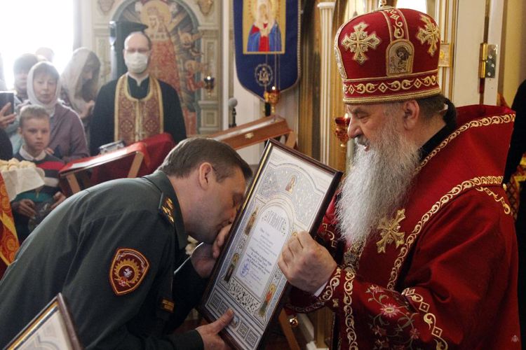 Торжество в Храме св. Димитрия Донского