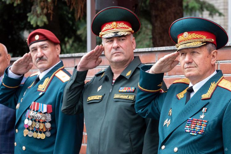 «Вчера курсанты – сегодня лейтенанты»
