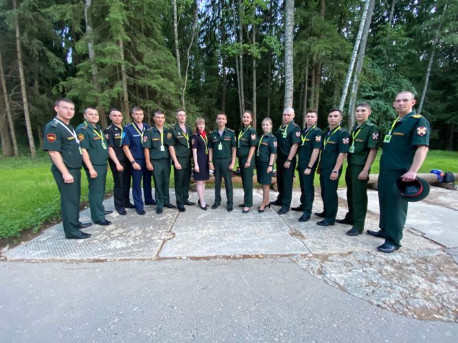 Офицеры Санкт-Петербургского военного ордена Жукова института Росгвардии участвуют в  форуме «Территория смыслов»
