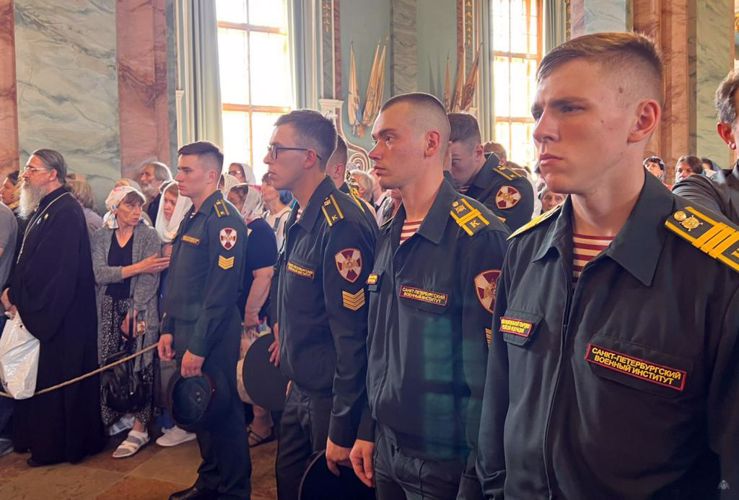 Праздник Святых первоверховных апостолов Петра и Павла.