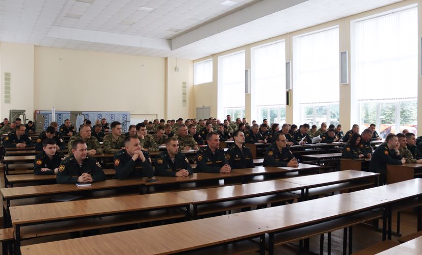 Техническая конференция с водительским составом, старшими машин и владельцами транспортных средств