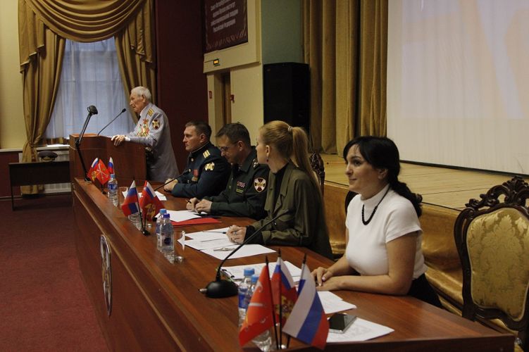 В СПВИ войск национальной гвардии Российской Федерации проведена межведомственная диспут-конференция, приуроченная к 77-ой годовщине окончания II Мировой войны, с участием депутата Государственной Думы Федерального Собрания Российской Федерации VIII созыва Бутиной Марии Валерьевны