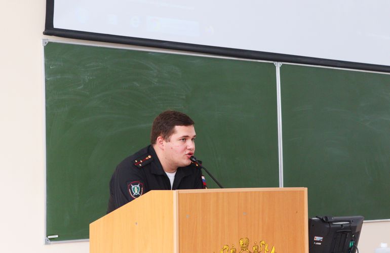 Формирование коллективистских качеств у курсантов