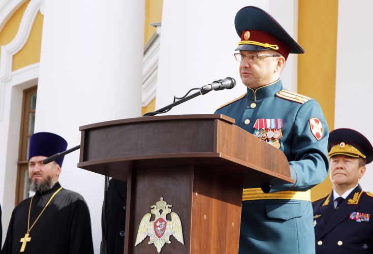 Клянемся, присягая!