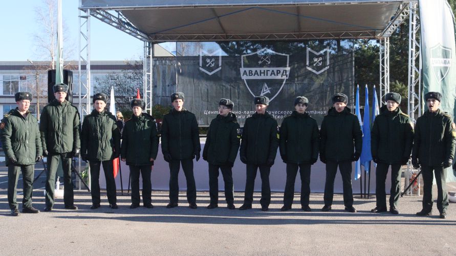 День призывника в Кировске 