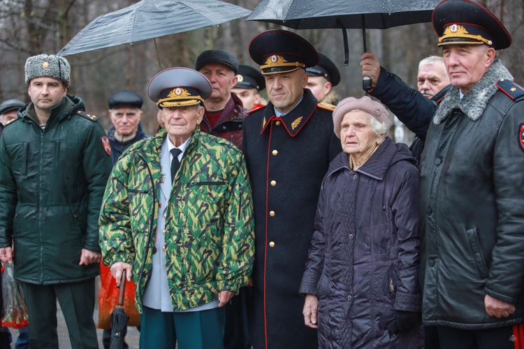 Памяти Героя Советского Союза   полковника Ашика Михаила Владимировича 