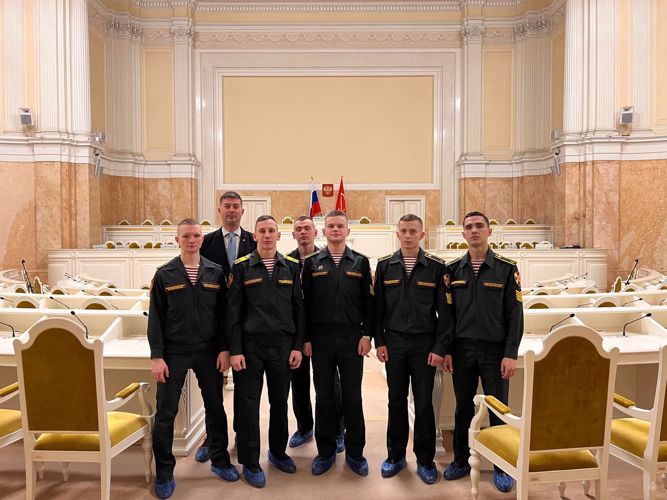 Визит в Мариинский дворец 
