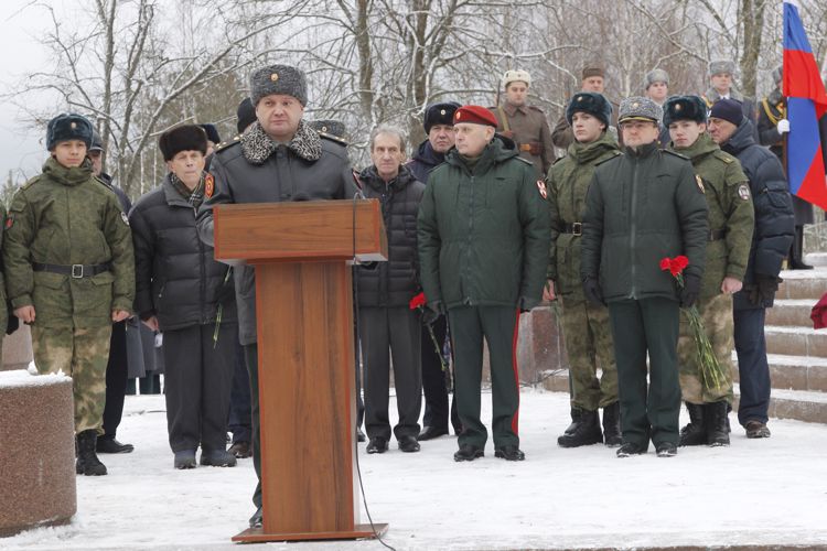 Возложение к Рубежному камню