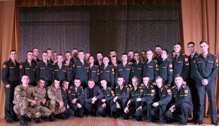 В главной роли - Игорь Петренко
