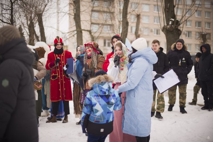 Да здравствует масленица! На территории института прошли праздничные гуляния в честь начала масленой недели – традиционного народно-христианского праздника, отмечаемого в России