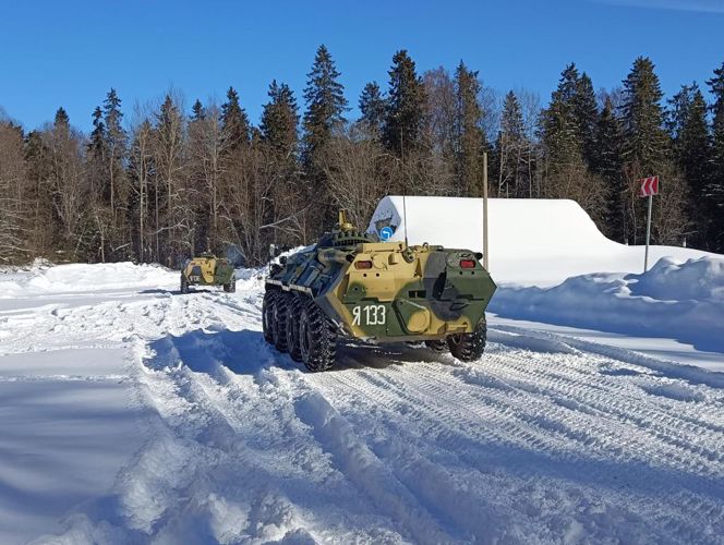 Проведены практические занятия  по вождению боевых машин с курсантами 5 курса
