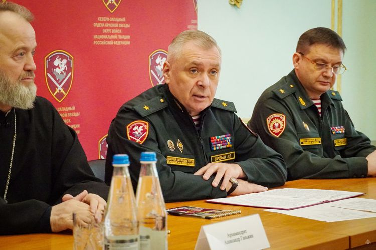 ТОРЖЕСТВЕННАЯ ПЕРЕДАЧА МОЩЕЙ ЧЕТЫРЕХ СВЯТЫХ