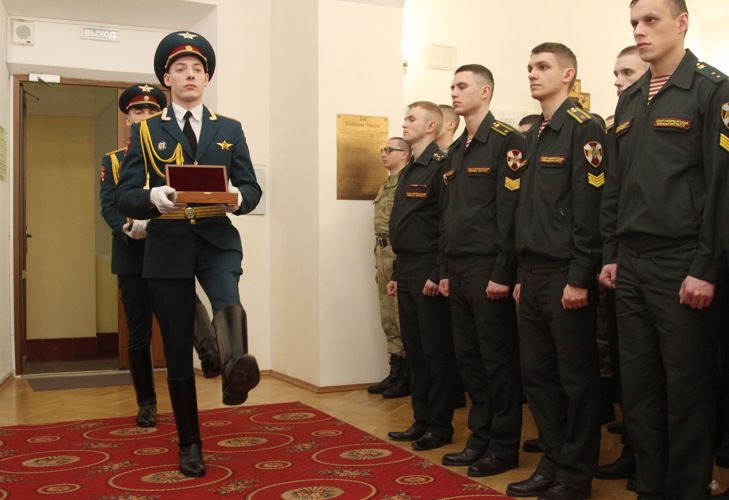 ТОРЖЕСТВЕННАЯ ПЕРЕДАЧА МОЩЕЙ ЧЕТЫРЕХ СВЯТЫХ