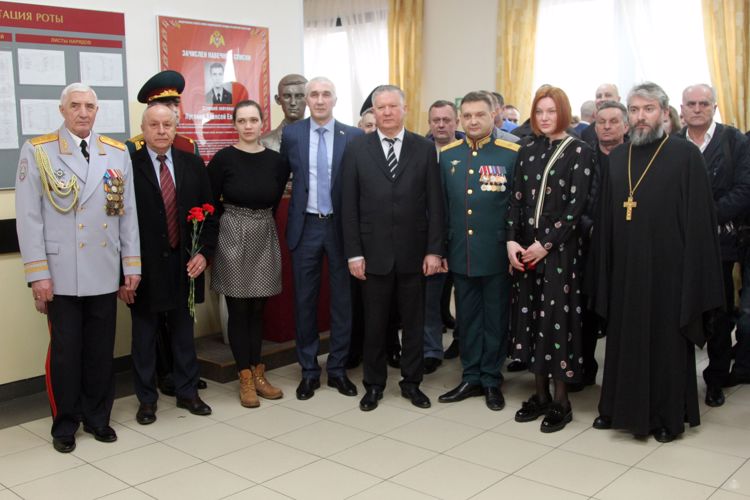 Старший лейтенант Алексей Луговой навечно зачислен в списки Санкт-Петербургского военного ордена Жукова института войск национальной гвардии России