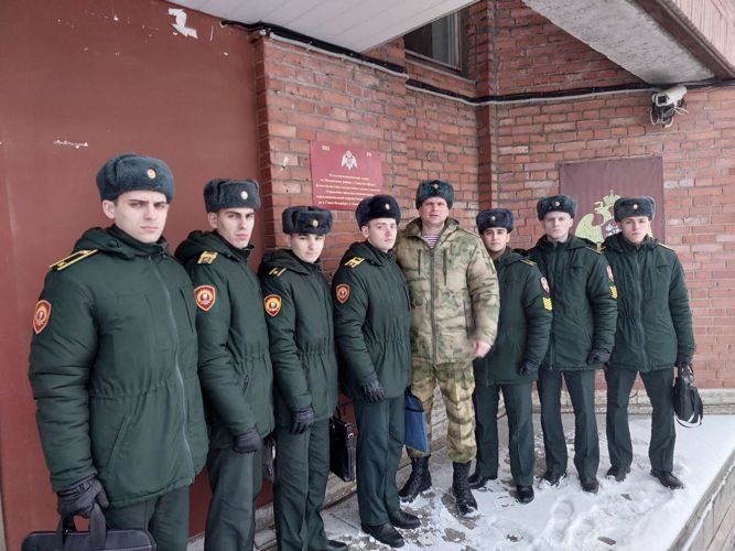    Проведение практики курсантов 5 курса факультета (военно-политической работы) в ГУ  Росгвардии по СПБ и ЛО