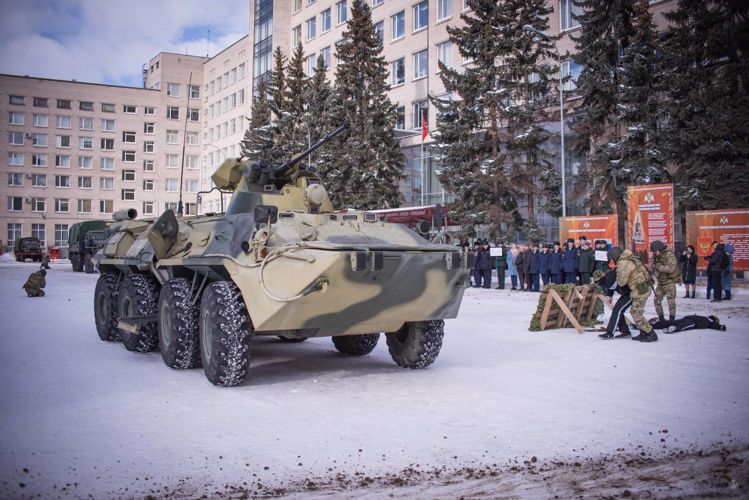 В Санкт-Петербургском военном ордена Жукова институте войск национальной гвардии Российской Федерации состоялось открытие VIII всероссийского конкурса социальных проектов  для воспитанников кадетских организаций.