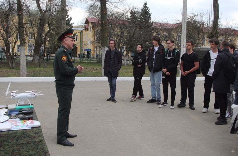 Основы службы в военном институте