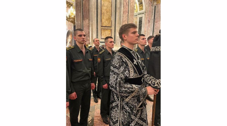Служба Пассии в Исаакиевском соборе 