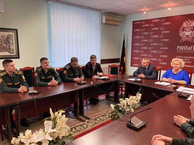 Межвузовские круглые столы
