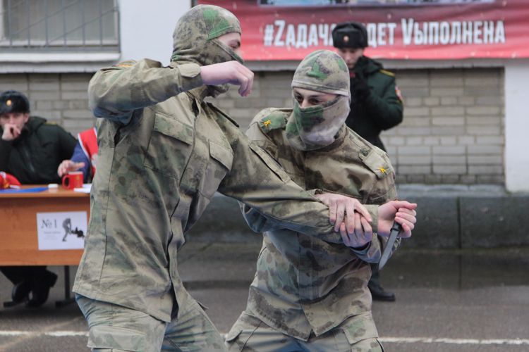 Спортивный праздник в военном институте 