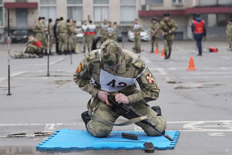 Спортивный праздник в военном институте 