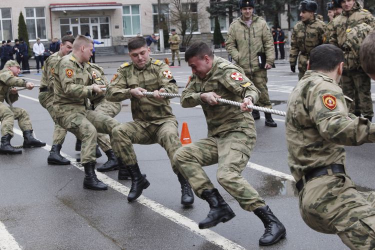 Спортивный праздник в военном институте 