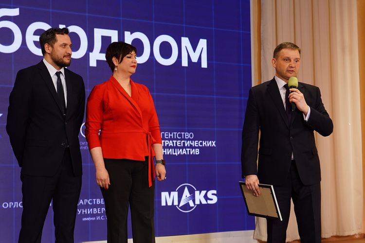 Команда военного института стала призером конкурса «Кибердром»