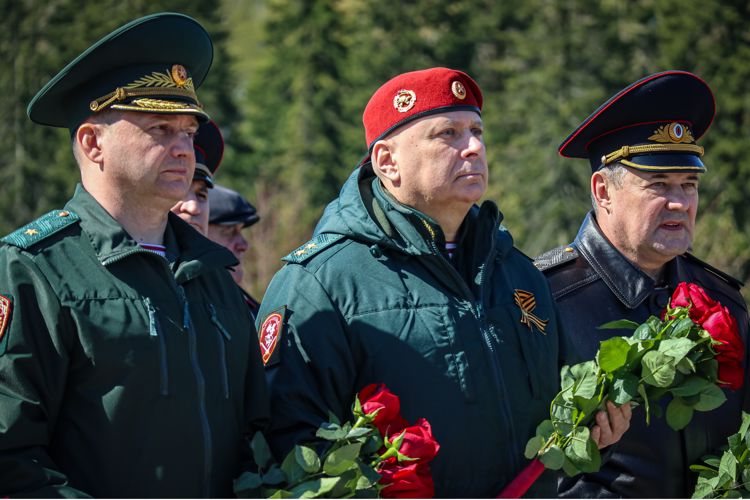 Помним