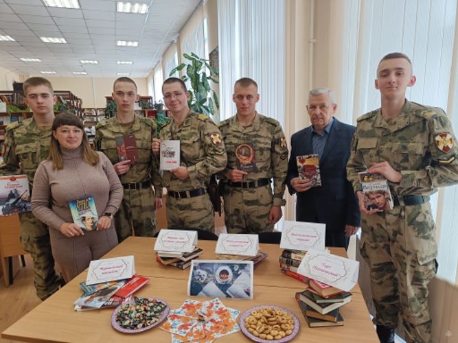 В военном институте проведена литературная викторина