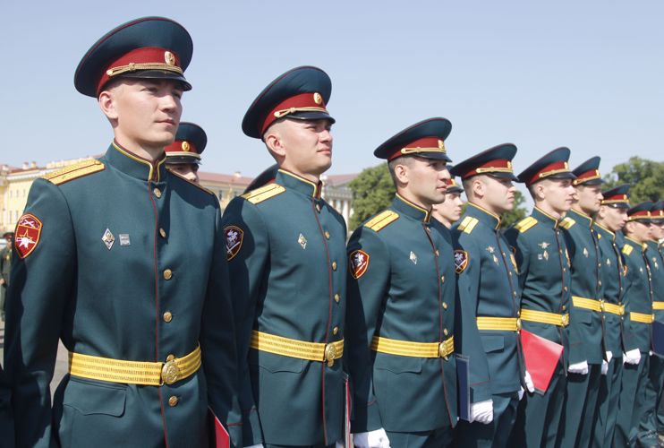 В добрый путь - выпускники!