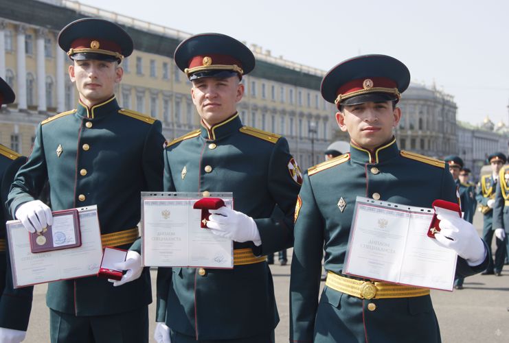 В добрый путь - выпускники!