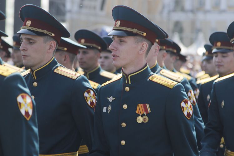 В добрый путь - выпускники!