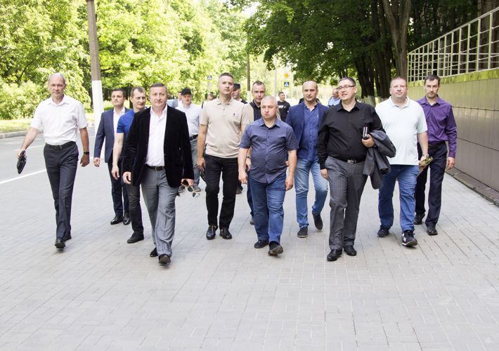 Традициям верны!